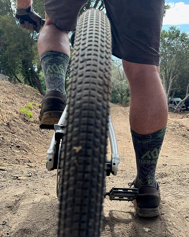missing link bike unisex bike sock